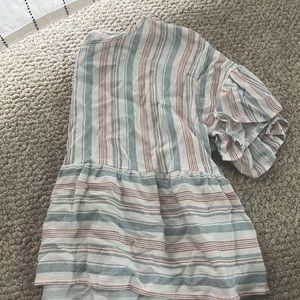 Pastel colors! brand is Paper crane and is a Size Small